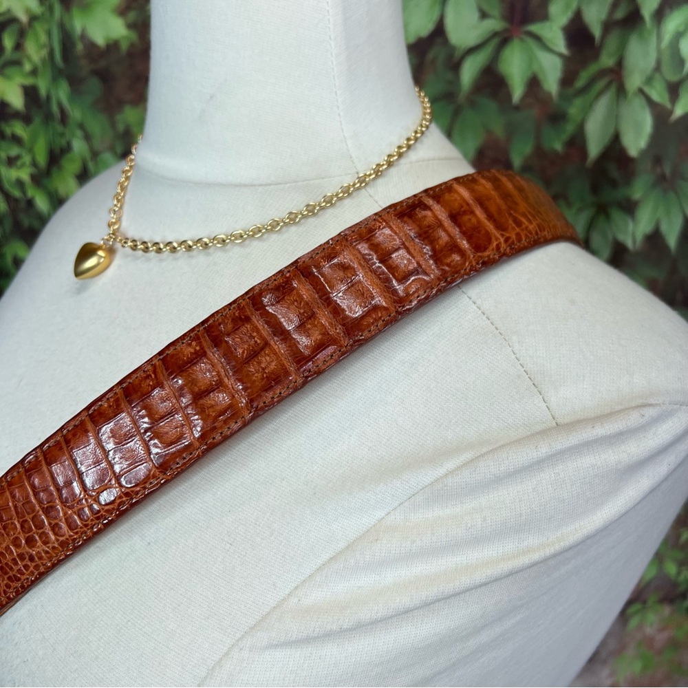 VINTAGE WESTERN Exotic Croc Embossed Leather Belt, 48 - Picture 6 of 11